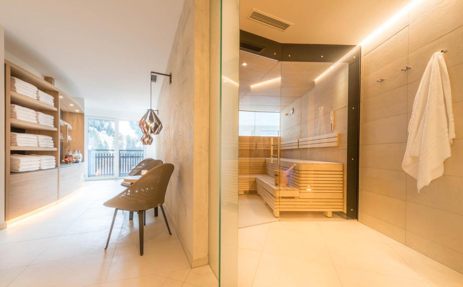 Heart Hotel Grischuna Σανκτ Αντόν αμ Άλμπεργκ Εξωτερικό φωτογραφία