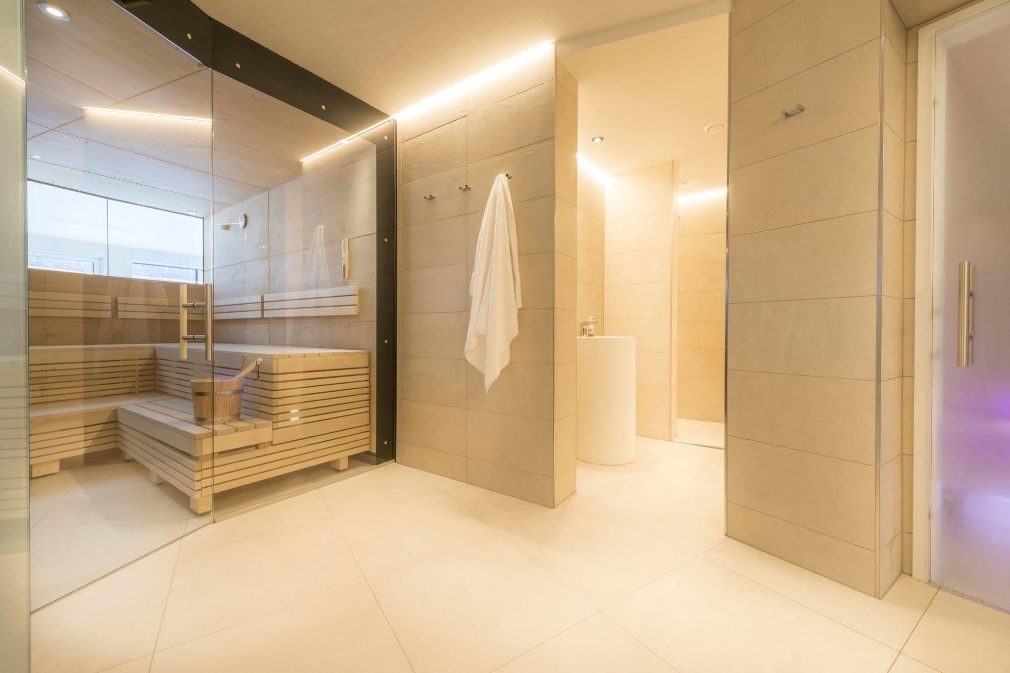 Heart Hotel Grischuna Σανκτ Αντόν αμ Άλμπεργκ Εξωτερικό φωτογραφία
